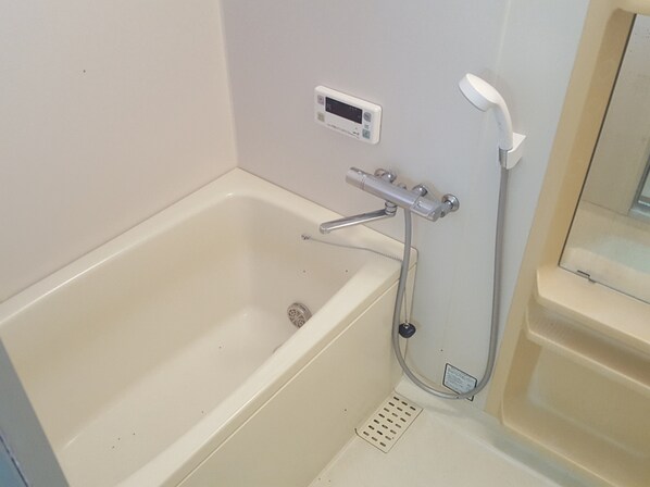 クレスト安室の物件内観写真